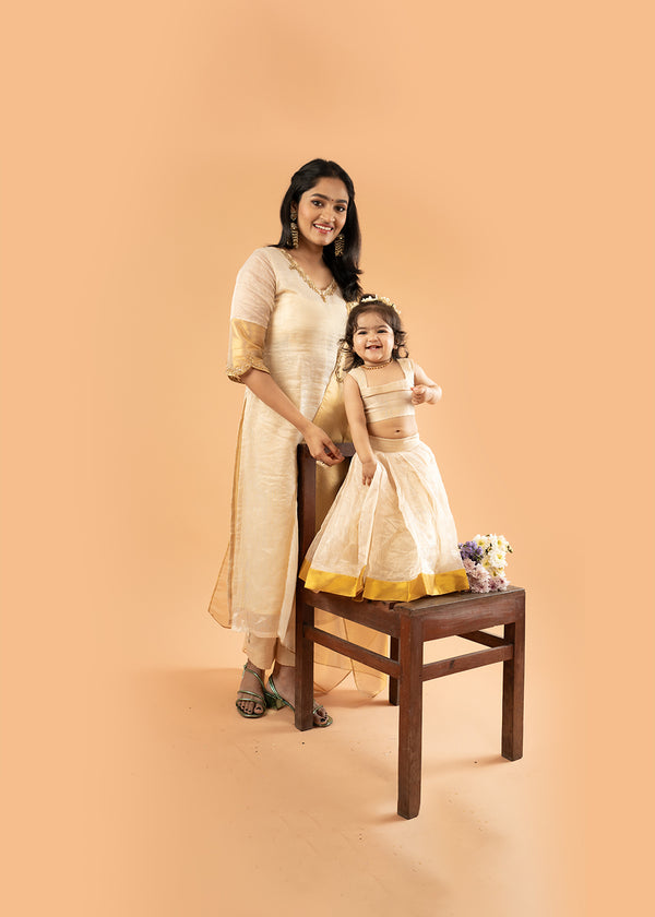 Mother Daughter Outfit DishaCreationz Mother Daughter Outfit DishaCreationz